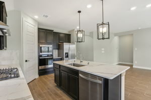 Houston - Montgomery Oaks - 1880 Canyon Oaks St, Conroe, TX 77304 - 011