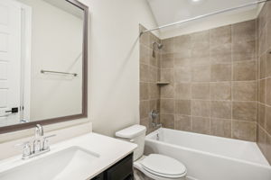 Houston - Montgomery Oaks - 1880 Canyon Oaks St, Conroe, TX 77304 - 016