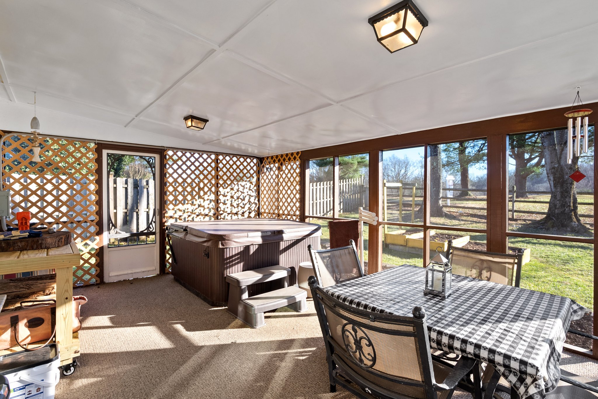 23. 1880 Harcourt Ave.jpg