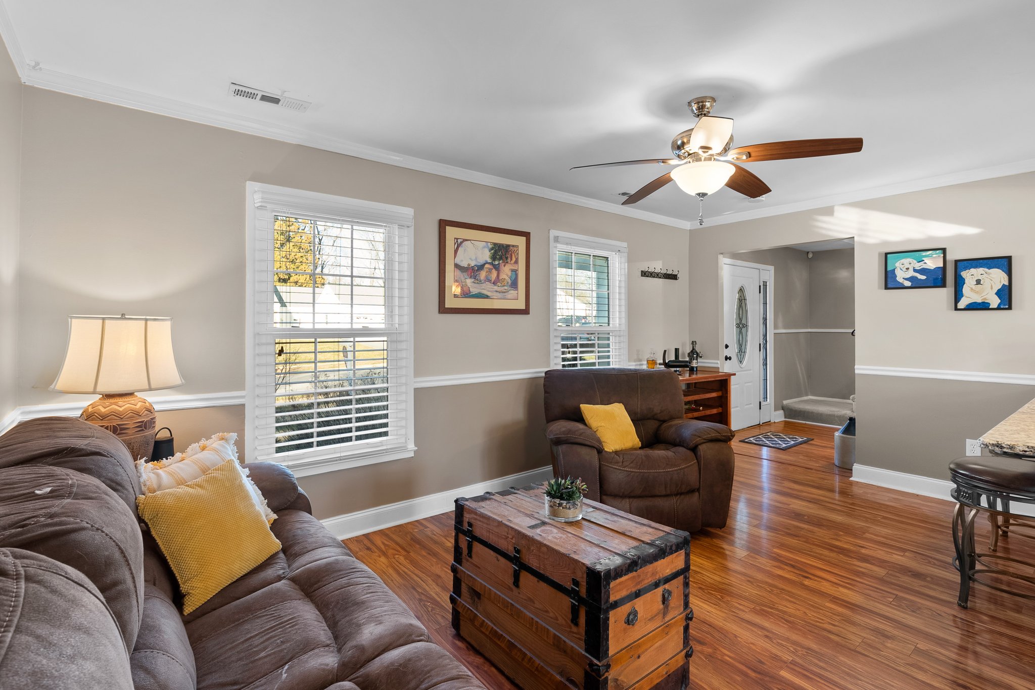 07. 1880 Harcourt Ave.jpg