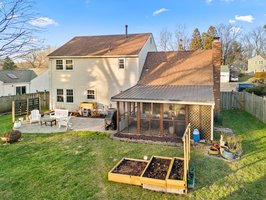 42. 1880 Harcourt Ave.jpg