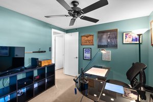 30. 1880 Harcourt Ave.jpg