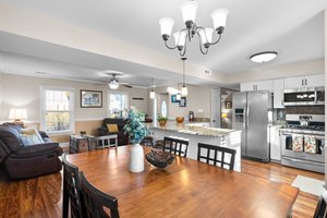 09. 1880 Harcourt Ave.jpg