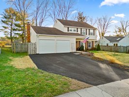 02. 1880 Harcourt Ave.jpg