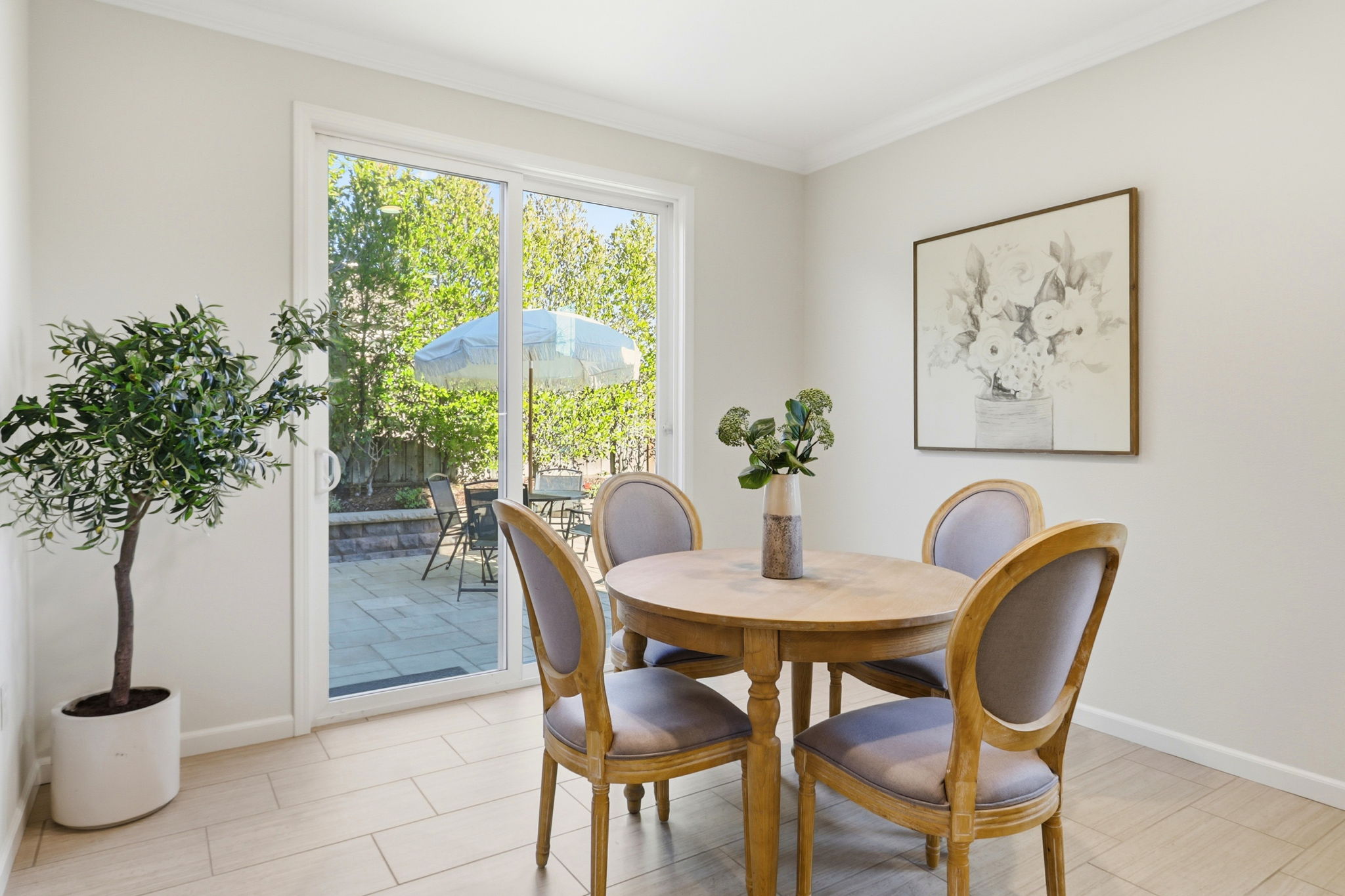 017_F8_18800 Paprika Dr