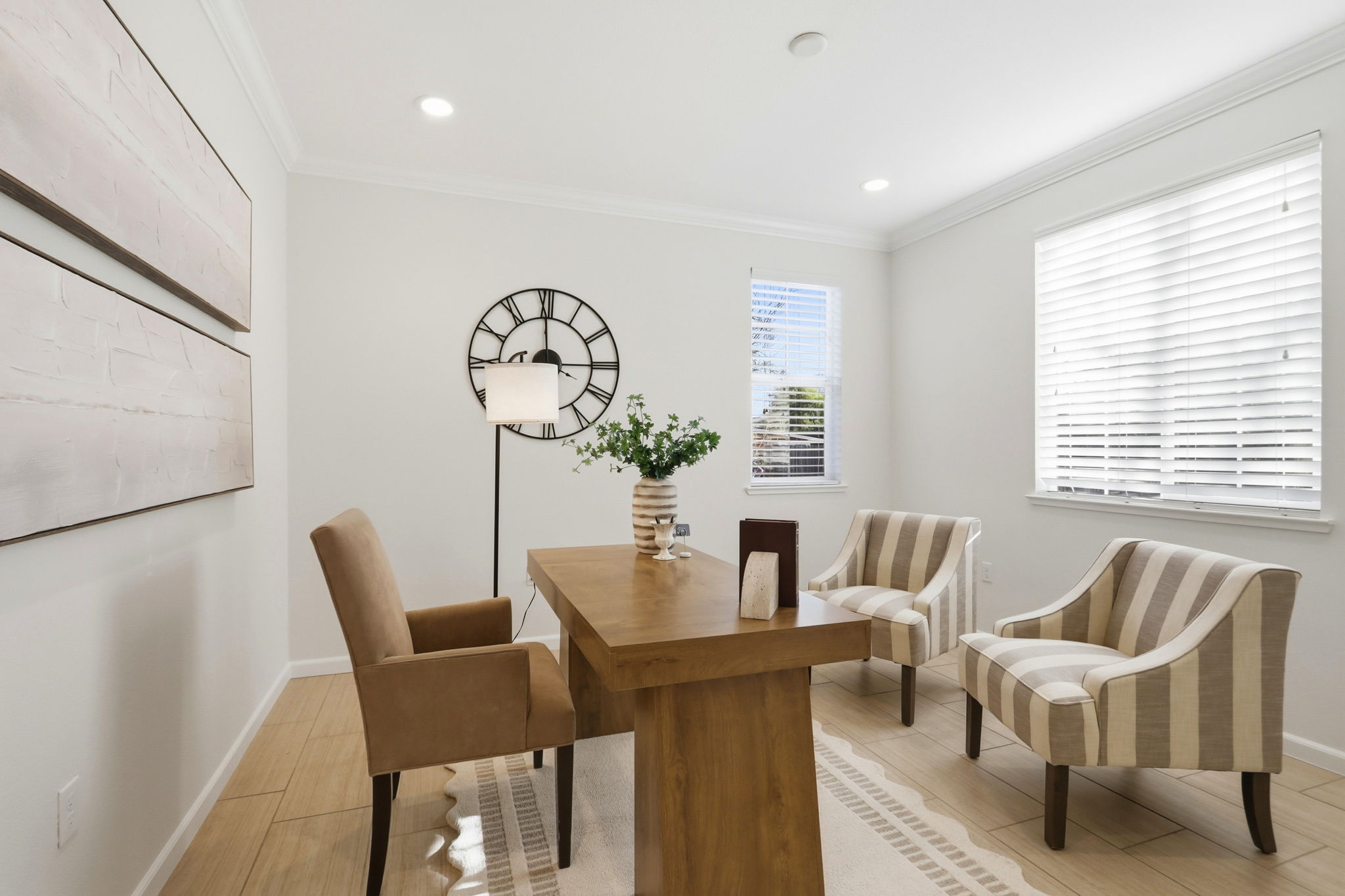 023_F8_18800 Paprika Dr