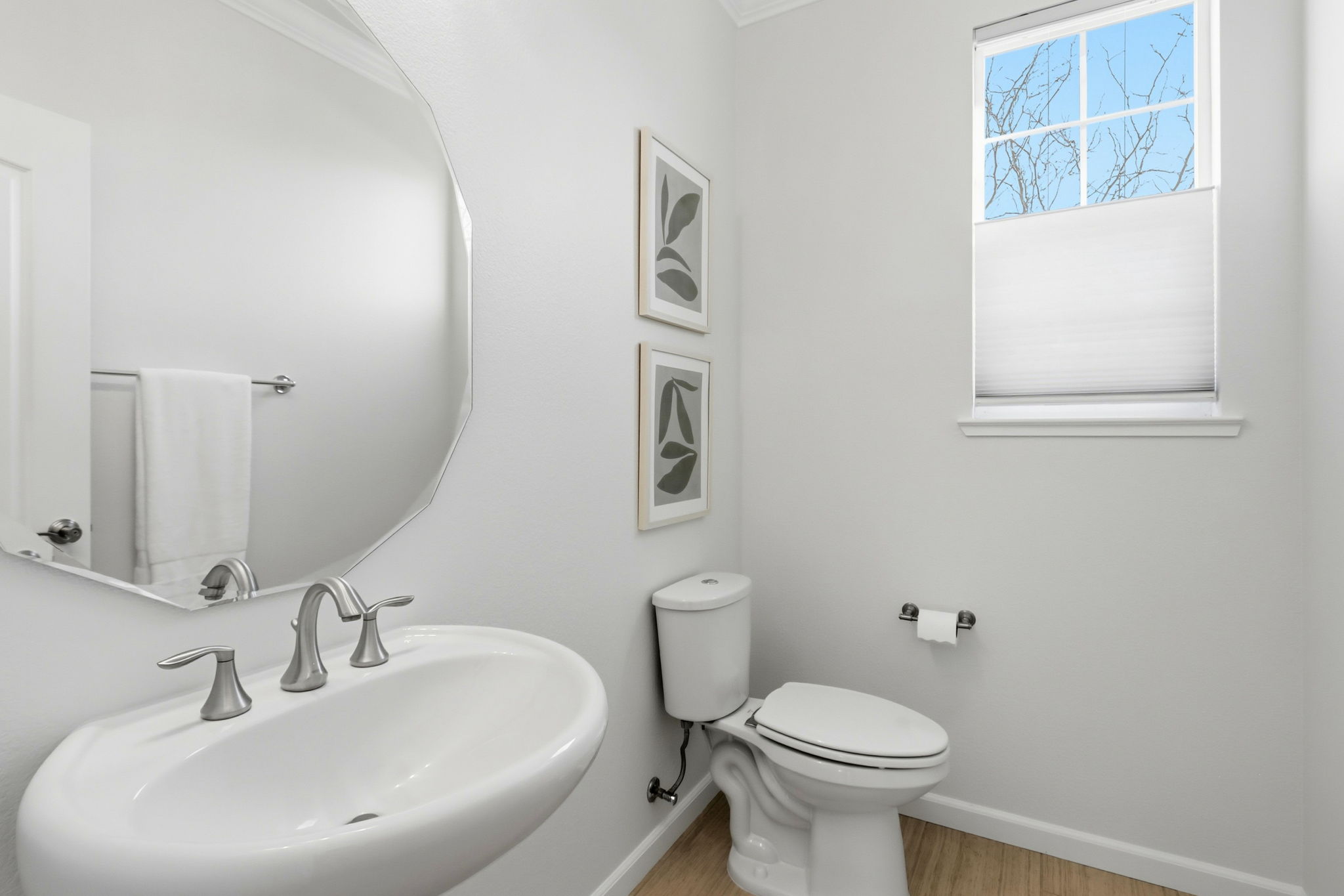 045_F8_18800 Paprika Dr