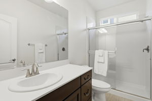 043_F8_18800 Paprika Dr