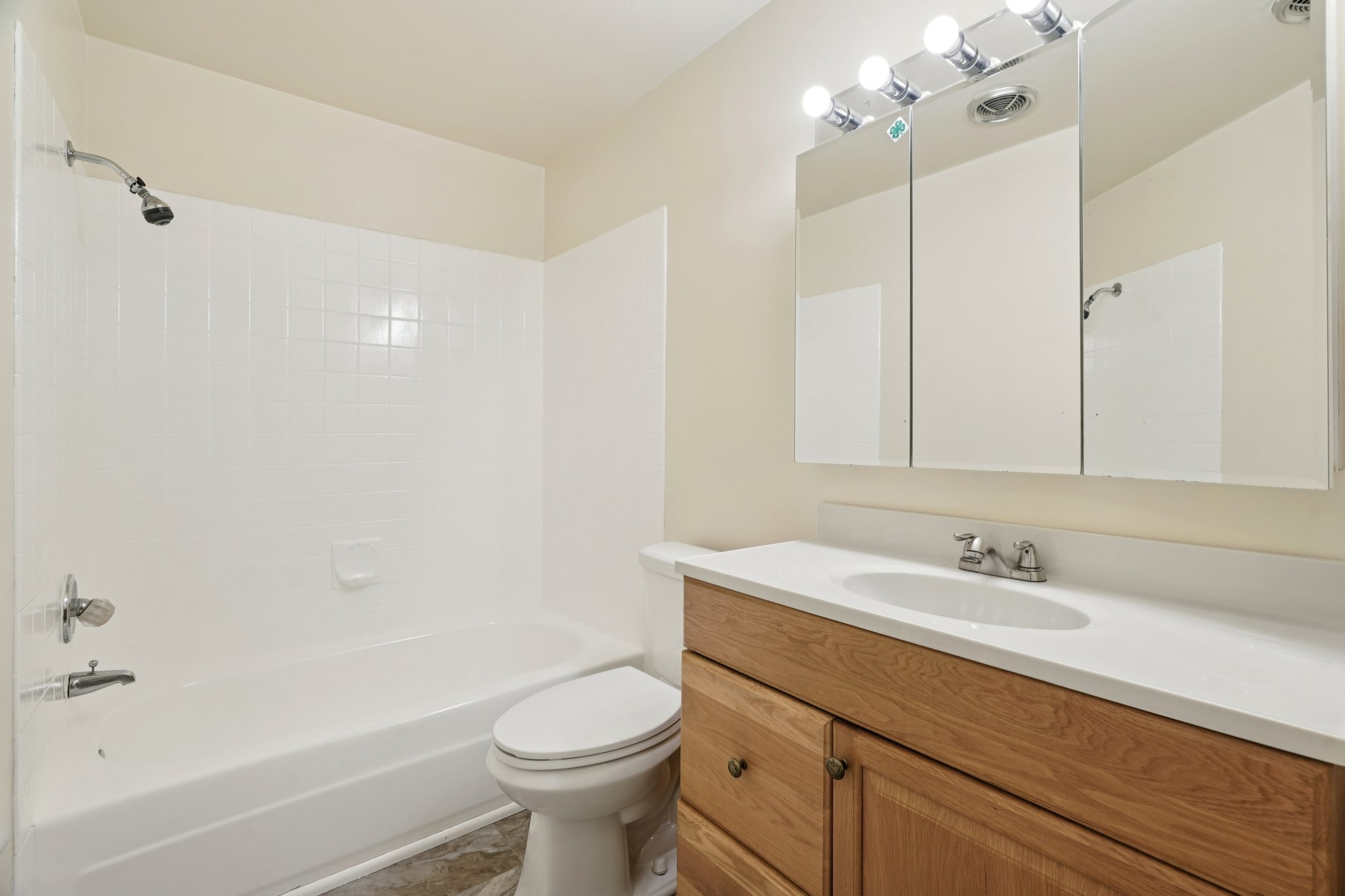 NE Risto Rd-S0111-022.jpg