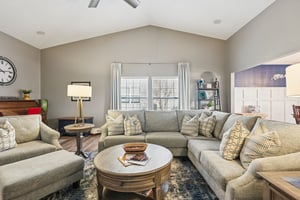 Edwards Grove Dr-S0703-011.jpg