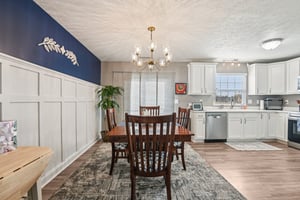 Edwards Grove Dr-S0703-013.jpg