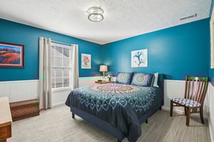 Edwards Grove Dr-S0703-037.jpg