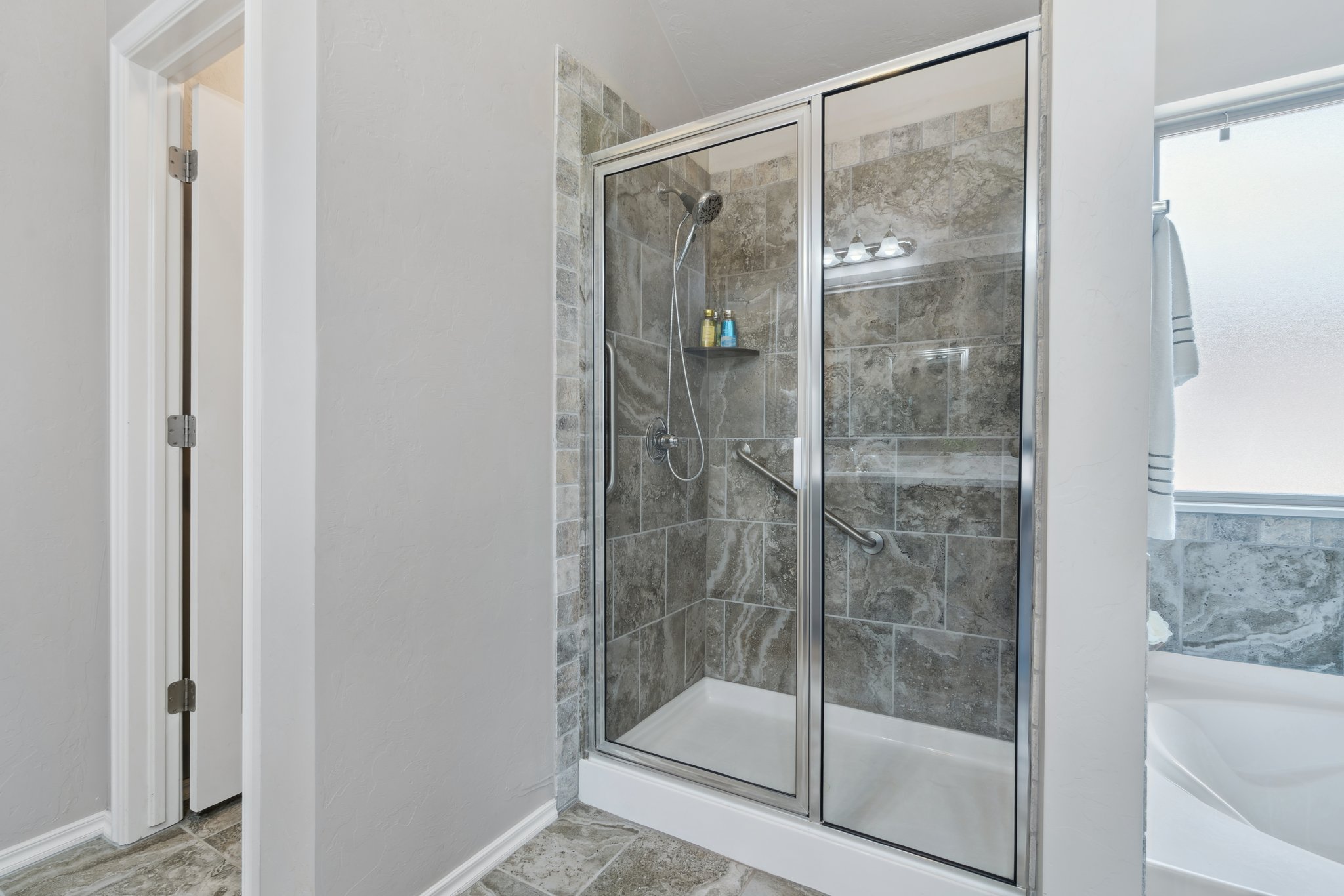 18809 Vea Dr_028.jpg