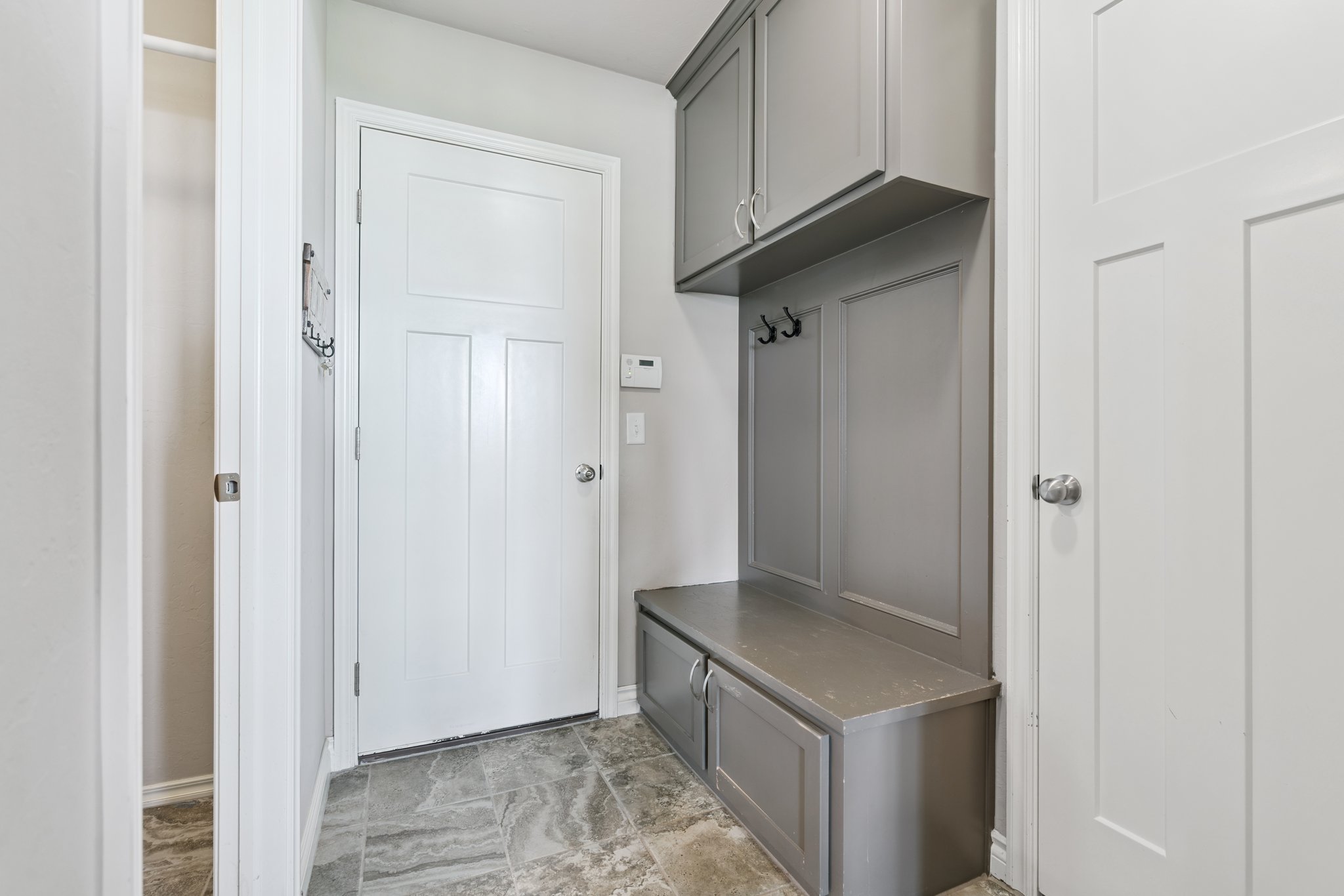 18809 Vea Dr_041.jpg