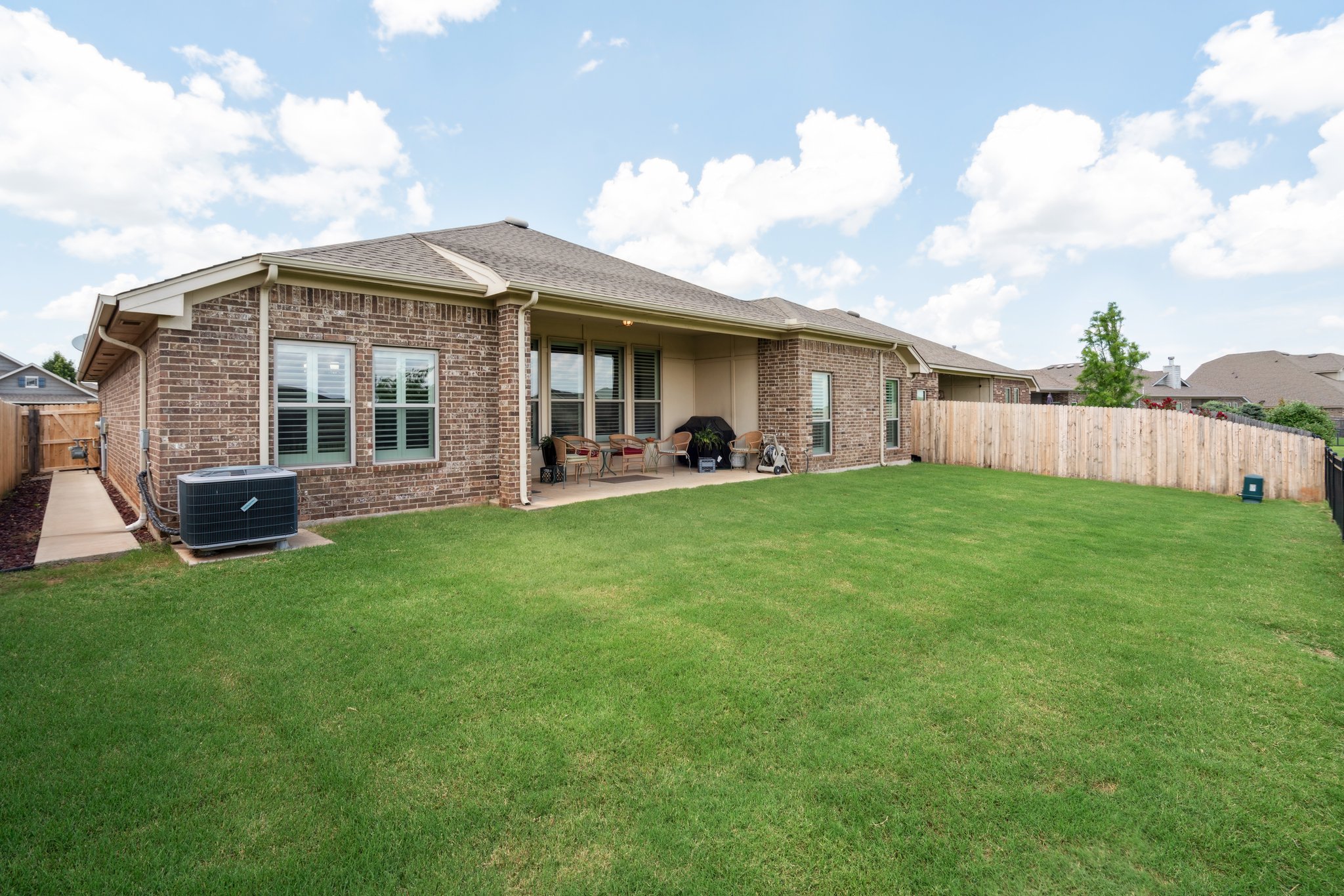 18809 Vea Dr_046.jpg