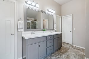 18809 Vea Dr_026.jpg