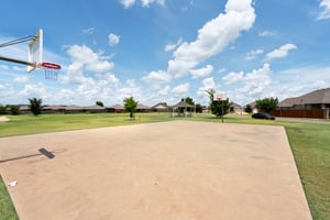 18809 Vea Dr_052.jpg