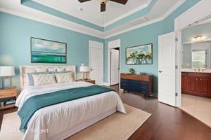 _DSC2511 virtually staged.jpeg