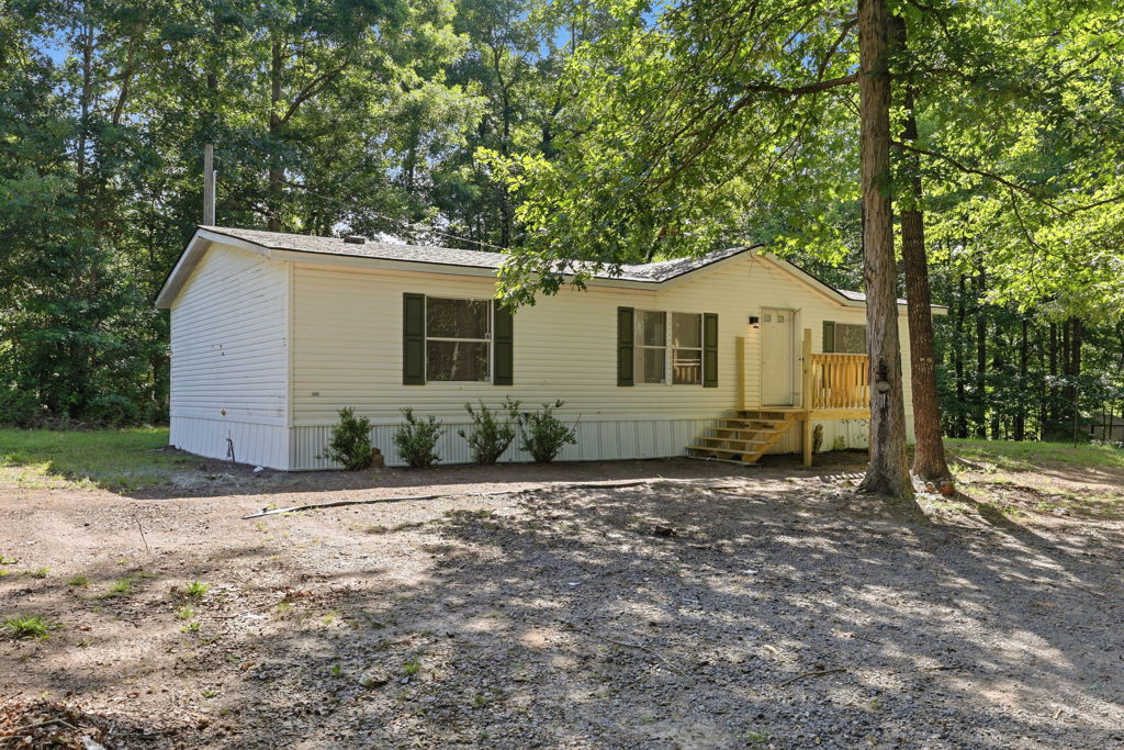 Residential real estate media in Mabelvale, Arkansas by Avery & Bryant