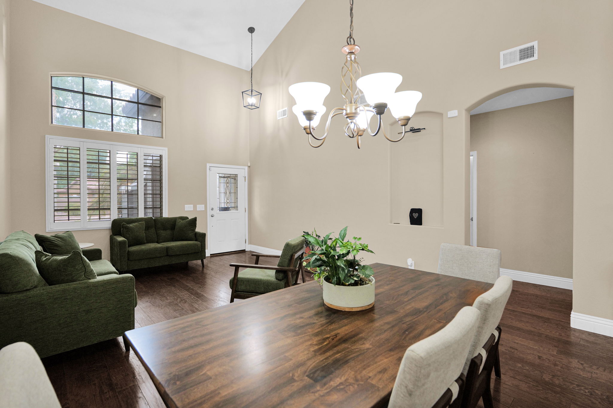 Soaring Ceilings