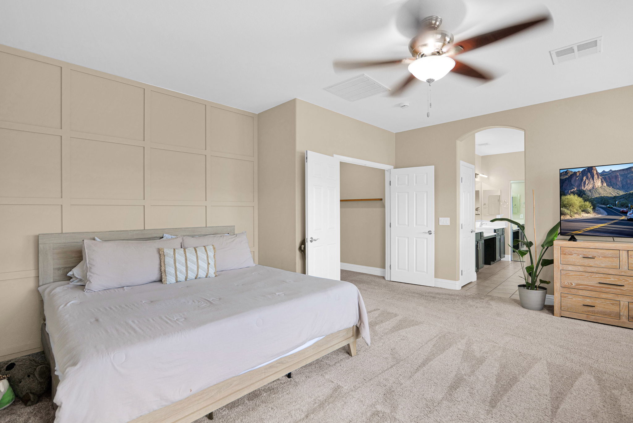 Large Primary Suite