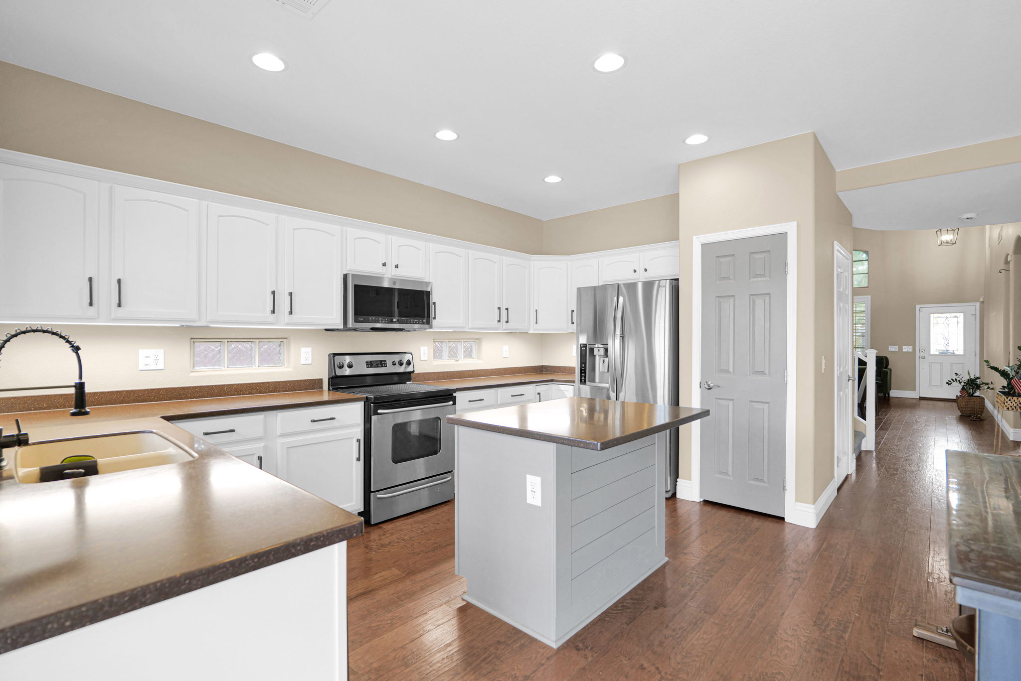 Sleek Kitchen