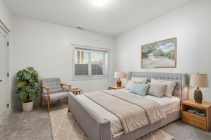 DSC09869 virtually staged.jpeg