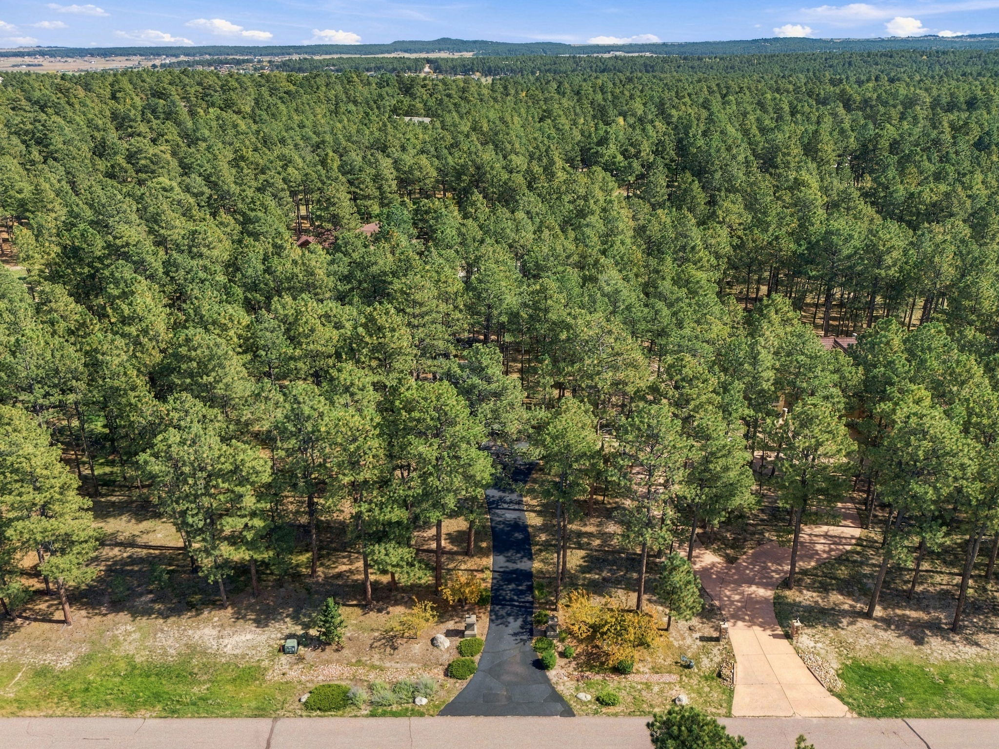 DJI_20261009031246_0525_D