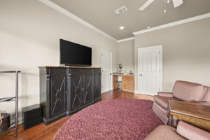  Photo 50