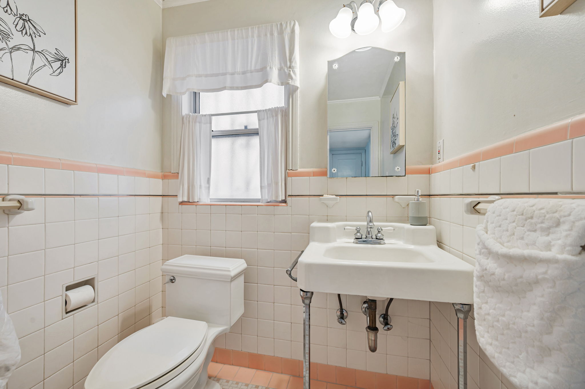 038_1883-1885 16th Ave