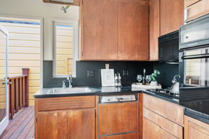 017_1883-1885 16th Ave