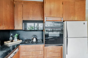 018_1883-1885 16th Ave