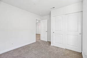 18th Pl-S0909-028.jpg