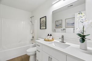 18th Pl-S0909-029.jpg