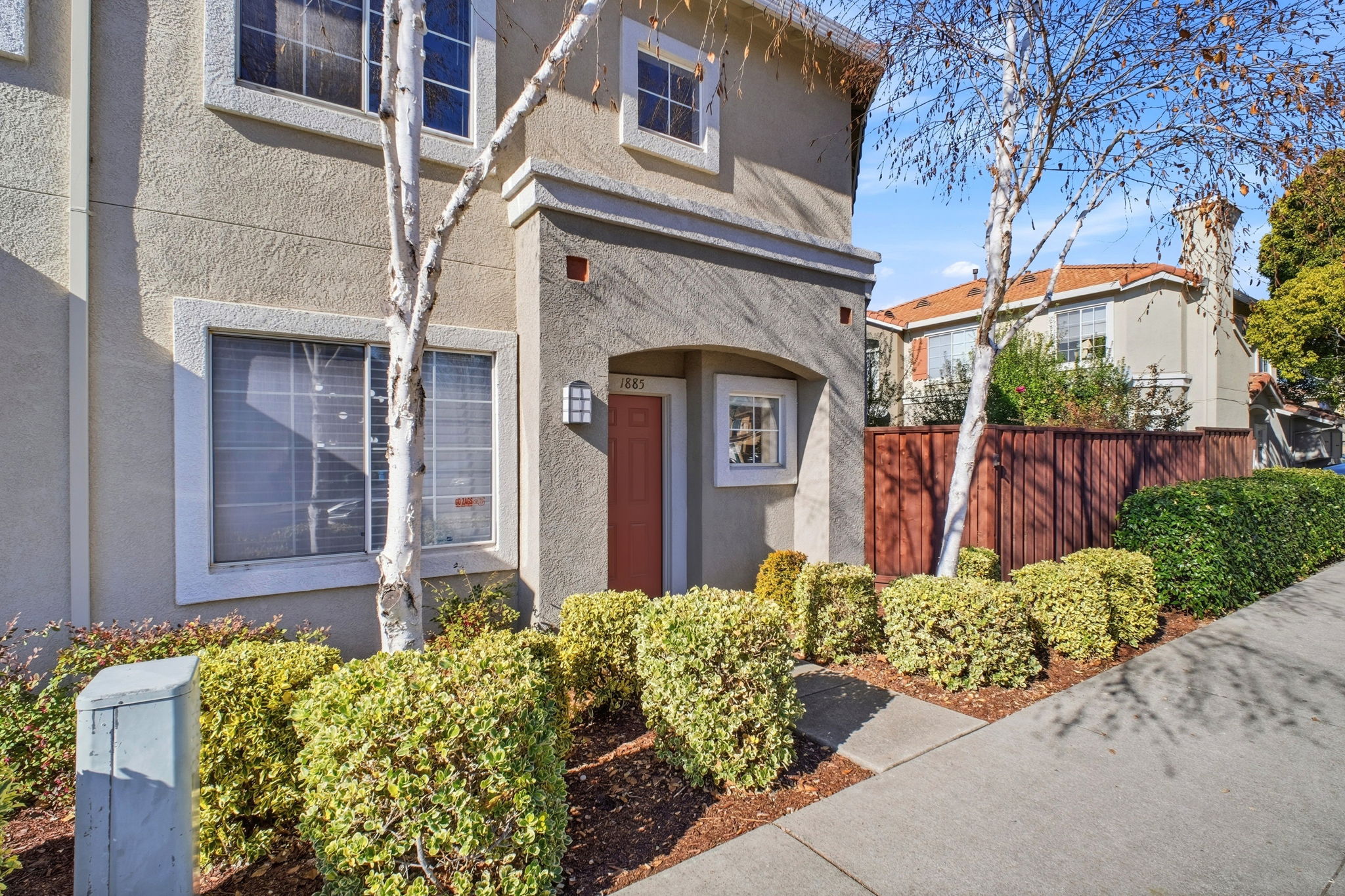 003_F8_1885 Flagstone Dr