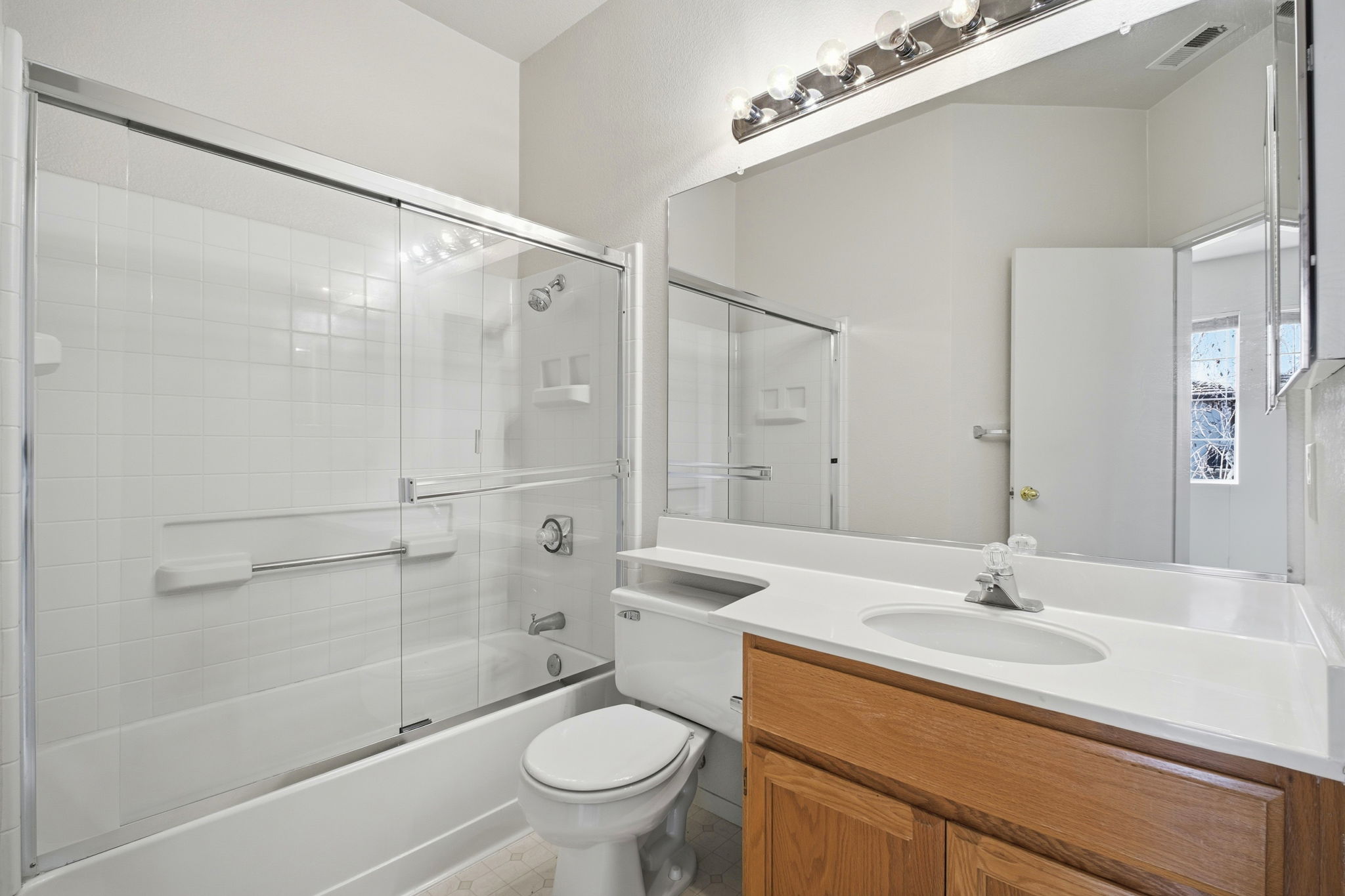 026_F8_1885 Flagstone Dr