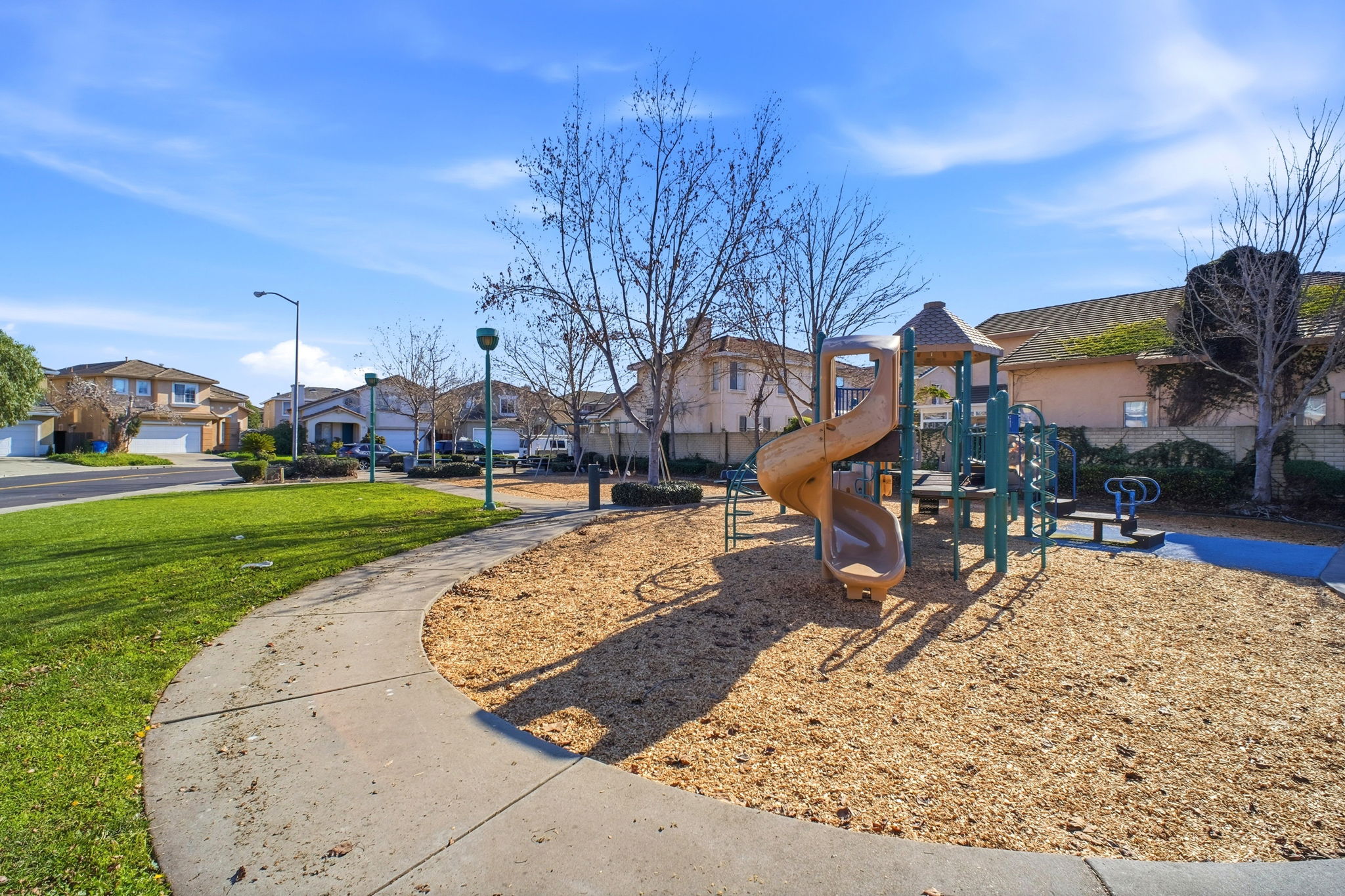 033_F8_1885 Flagstone Dr