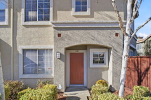 001_F8_1885 Flagstone Dr