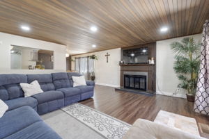 1885 Verano Dr, Sparks, NV 89431, USA Photo 6