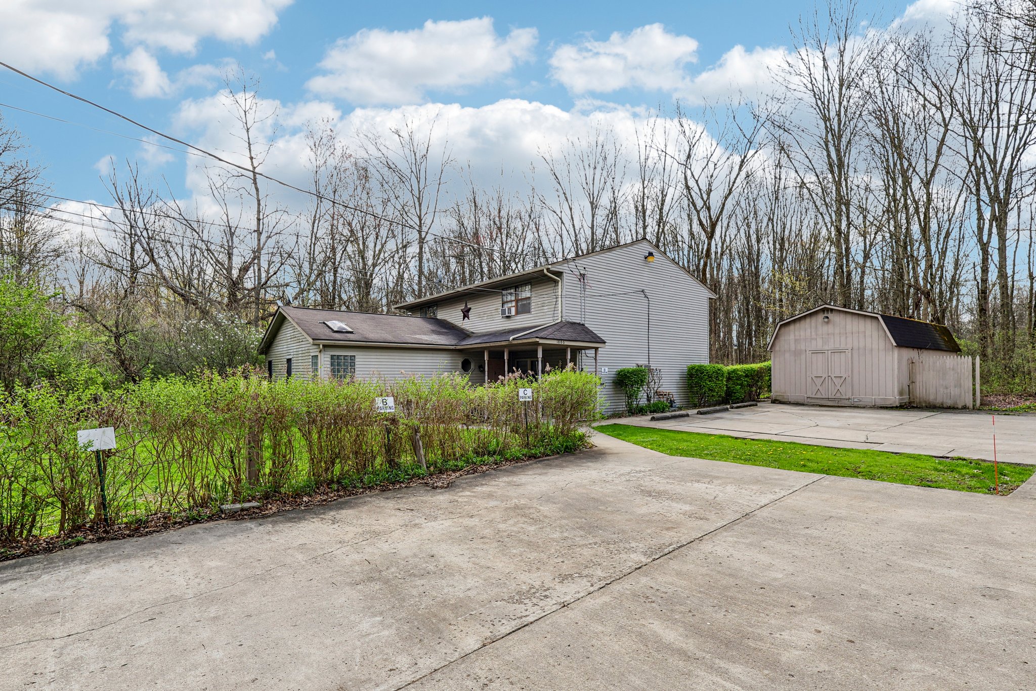 James B Dr-S1604-001.jpg