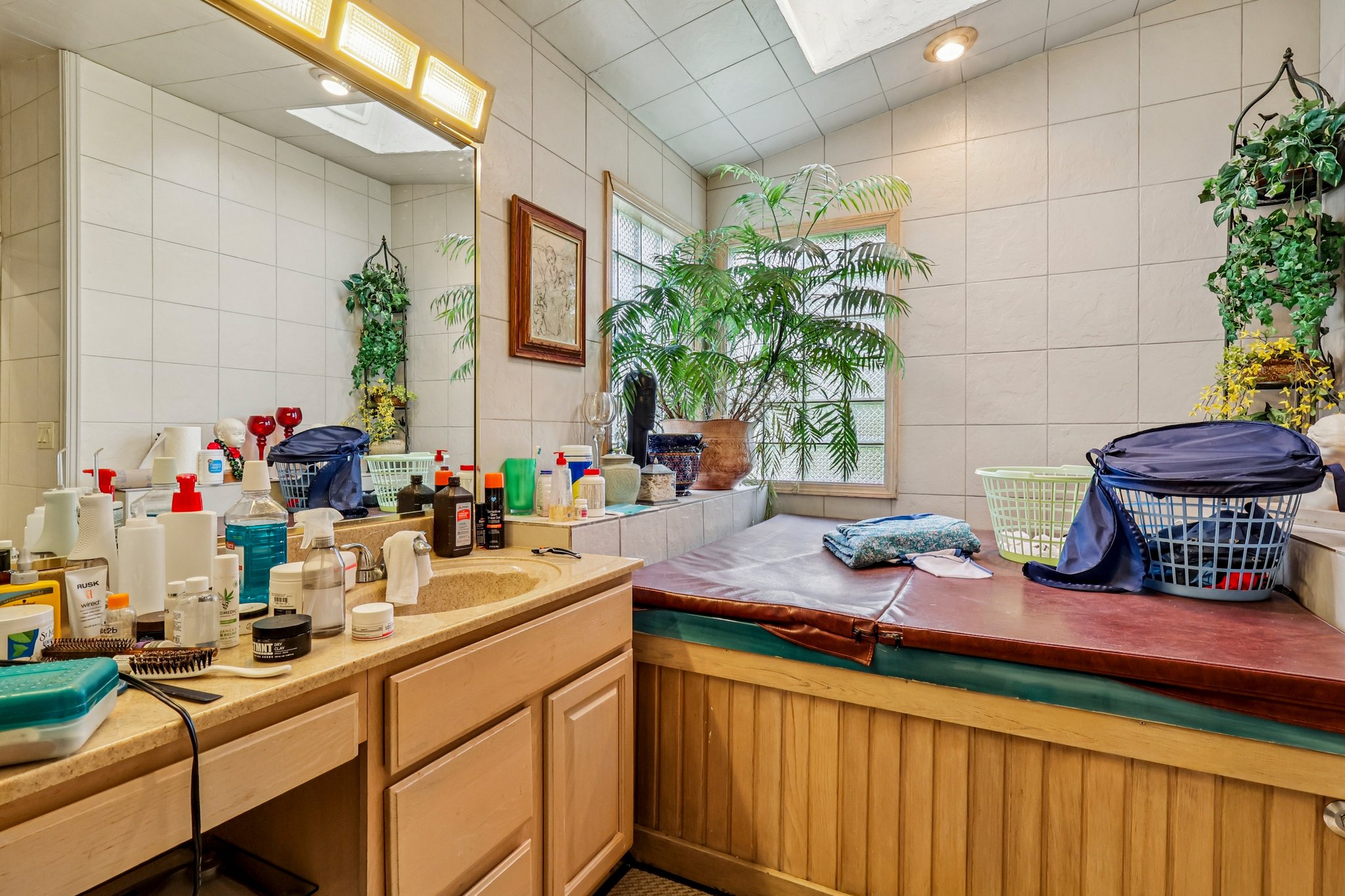 James B Dr-S1604-024.jpg