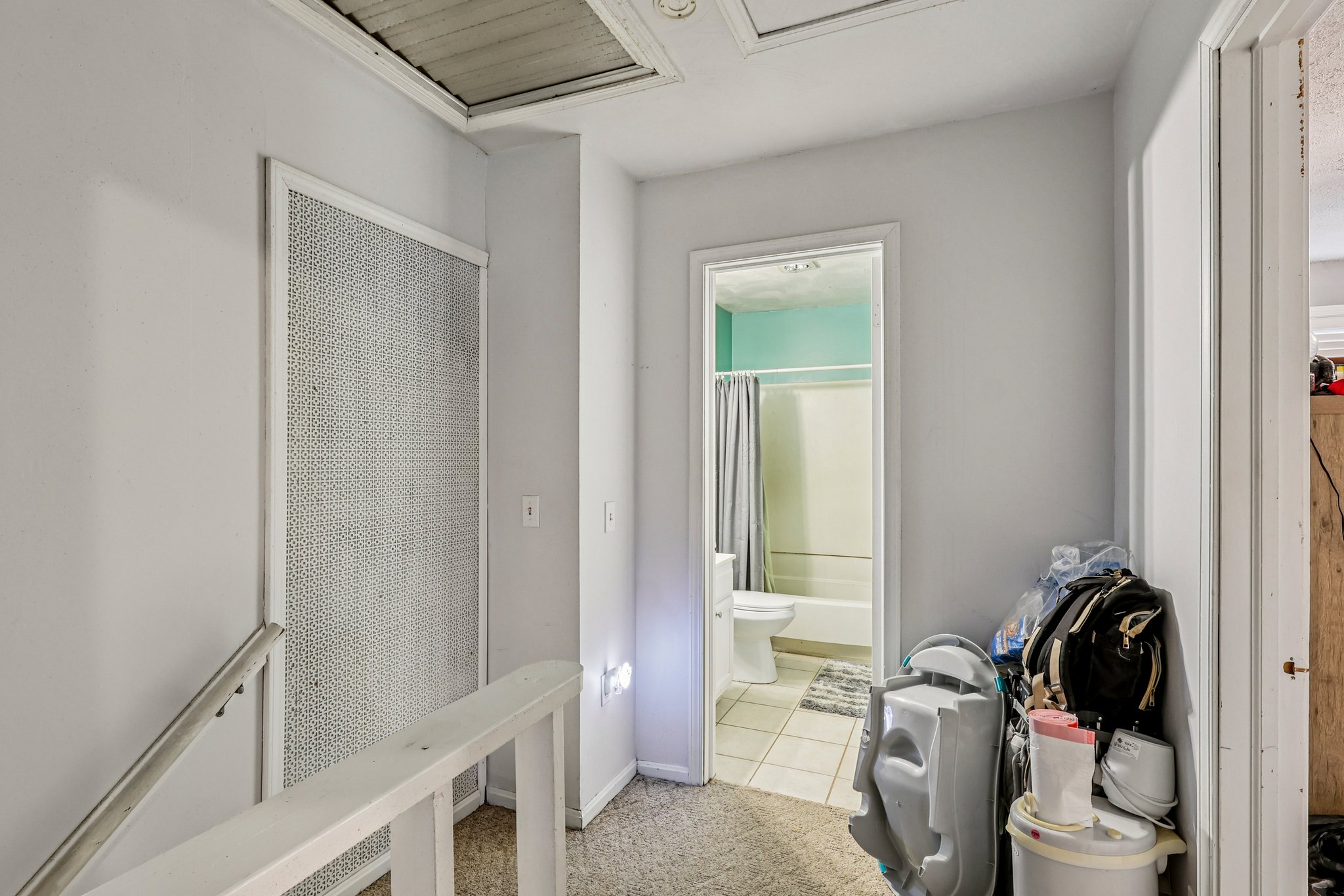 James B Dr-S1604-041.jpg