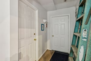 James B Dr-S1604-007.jpg