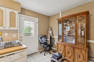 James B Dr-S1604-015.jpg