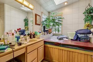 James B Dr-S1604-024.jpg