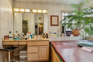 James B Dr-S1604-025.jpg