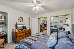 James B Dr-S1604-045.jpg