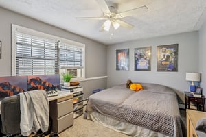 James B Dr-S1604-050.jpg