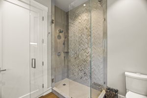 Guest Shower