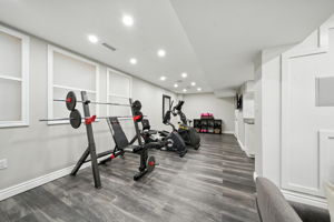  Photo 52